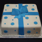 blue dot parcel cake £ 55 (8")